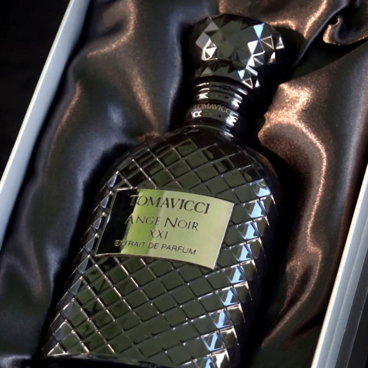 Tomavicci Ange Noir XXI Extrait de Parfum Spray 100ml