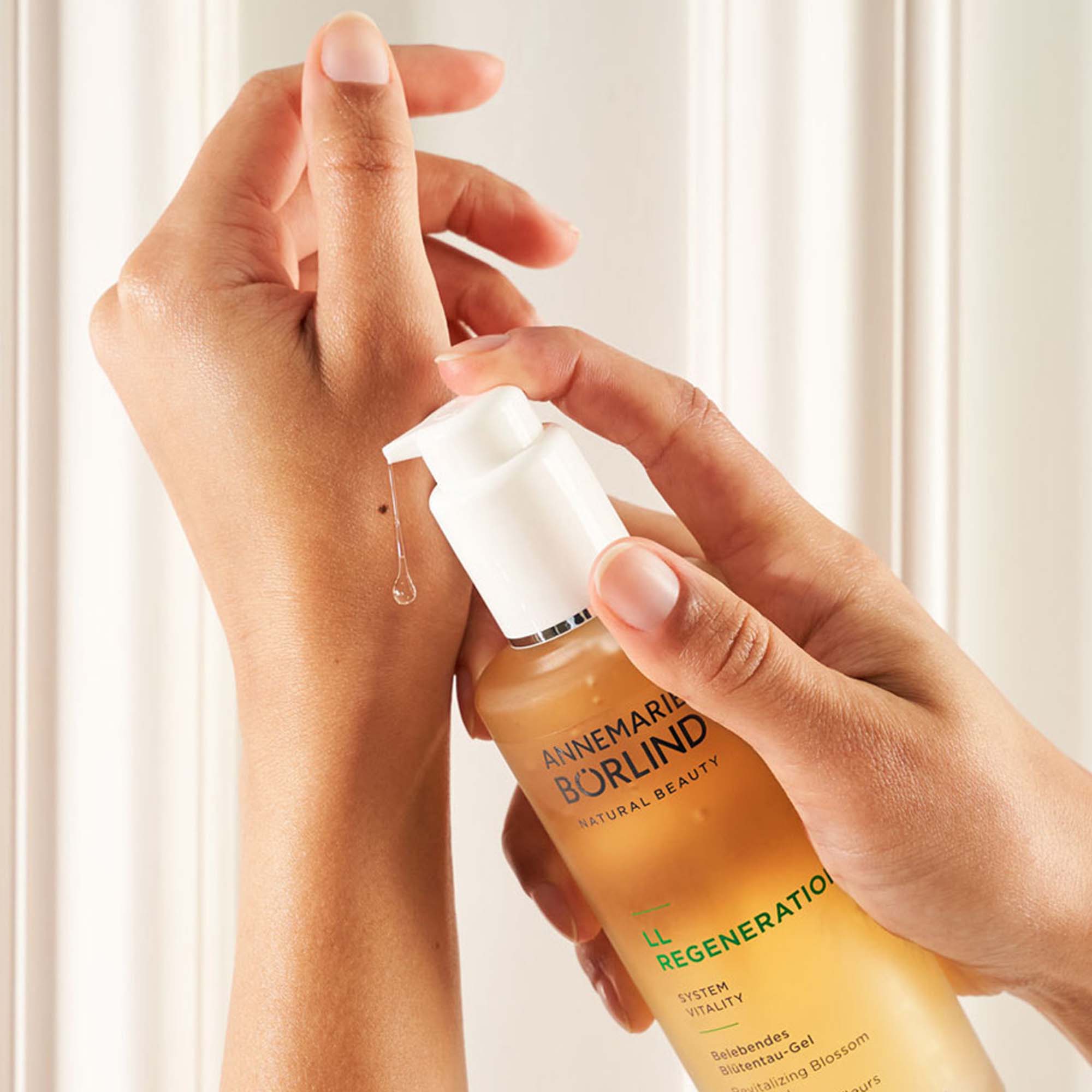 ANNEMARIE BÖRLIND LL REGENERATION Belebendes Blütentau-Gel 150ml