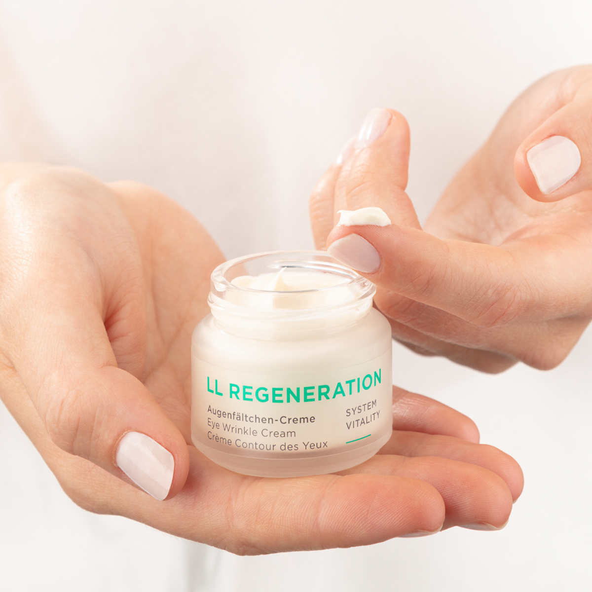 ANNEMARIE BÖRLIND LL REGENERATION Augenfältchen-Creme 30ml