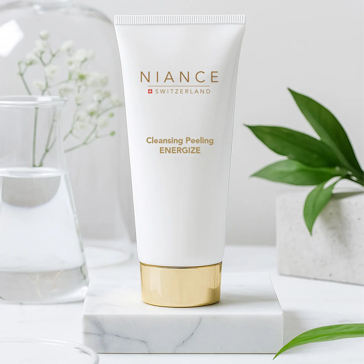Niance Cleansing Peeling Energize Woman 60ml